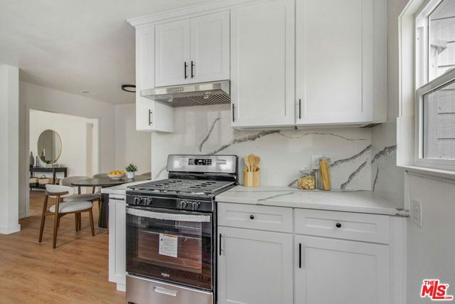 4325 W 58th Place, Los Angeles, CA 90043