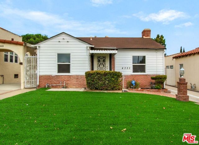 4325 W 58th Place, Los Angeles, CA 90043