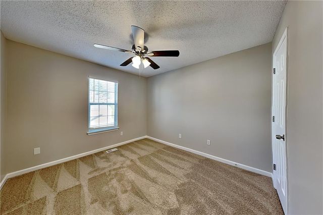 209 Bainbridge Circle, Dallas, GA 30132