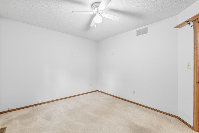 1108 E James St, Derby, KS 67037