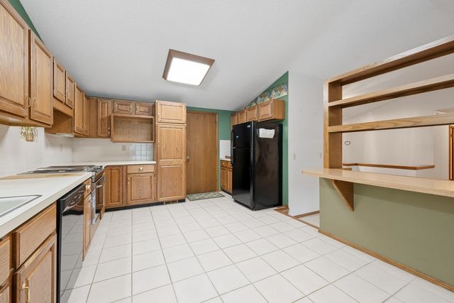 1108 E James St, Derby, KS 67037