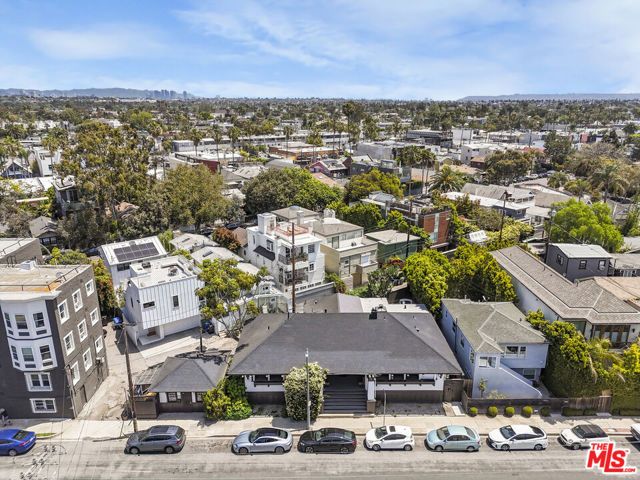 1300 Riviera Avenue, Venice (los Angeles), CA 90291