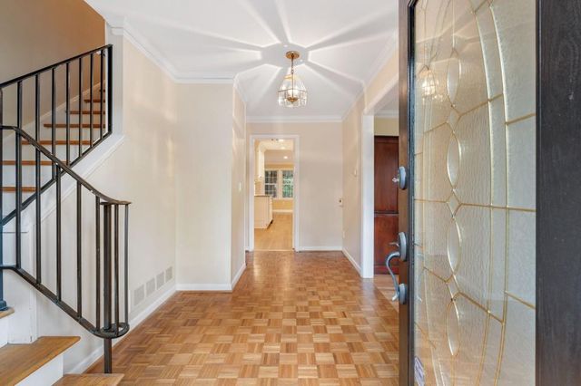 4259 Huntington Circle, Dunwoody, GA 30338