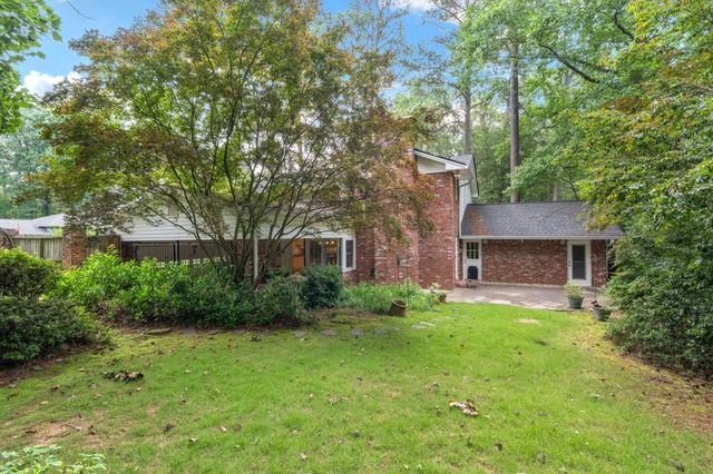 4259 Huntington Circle, Dunwoody, GA 30338