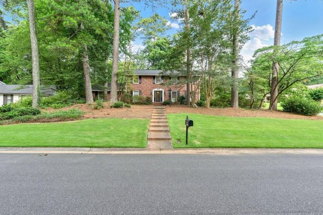 4259 Huntington Circle, Dunwoody, GA 30338