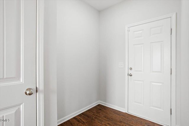 921 Lemster Lane, Cary, NC 27519
