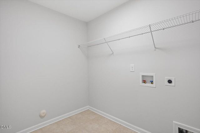 921 Lemster Lane, Cary, NC 27519