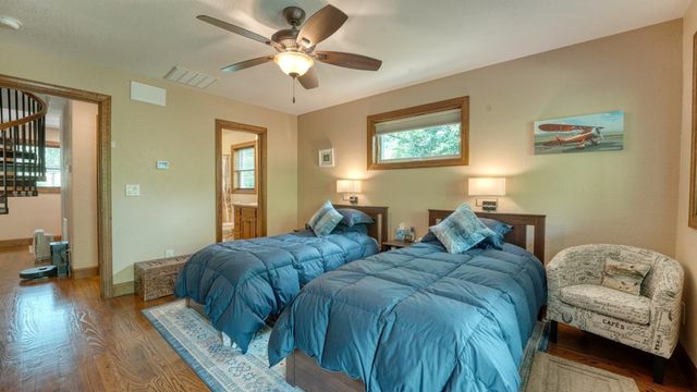 515 Barlow Fields Drive, Hayesville, NC 28904