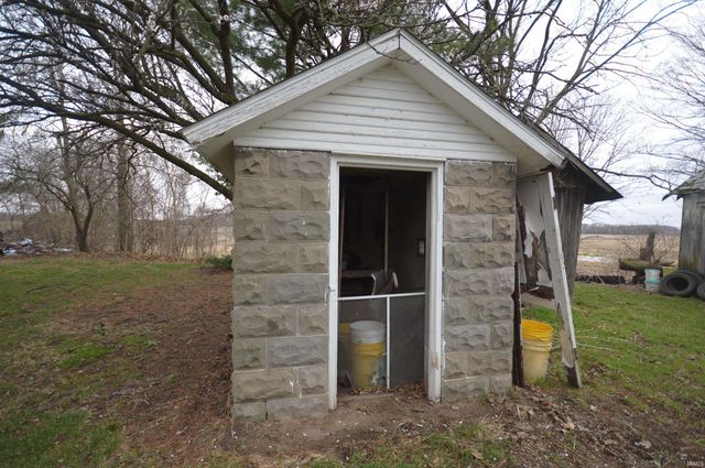 28489 Riley Road, North Liberty, IN 46554