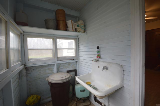 28489 Riley Road, North Liberty, IN 46554