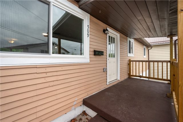 509 Burns St, Vandergrift, PA 15690