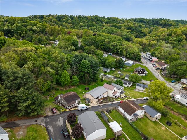 509 Burns St, Vandergrift, PA 15690