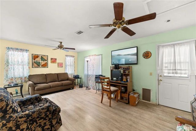 2219 El Toro, Hemet, CA 92545