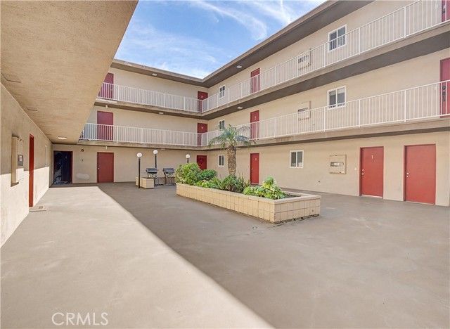 15 15th 22, Hermosa Beach, CA 90254