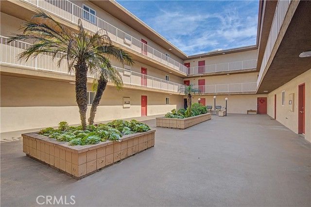 15 15th 22, Hermosa Beach, CA 90254