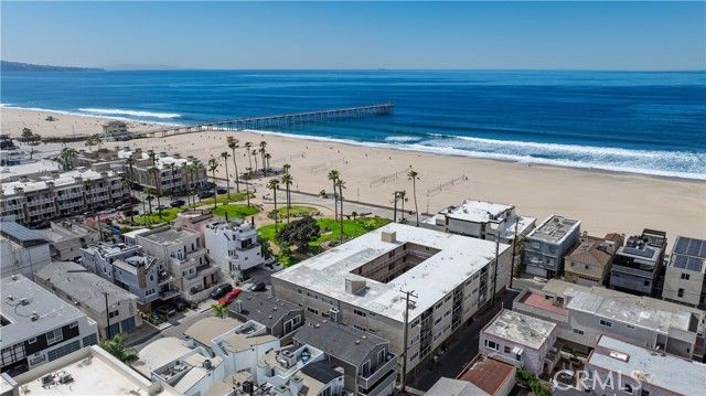 15 15th 22, Hermosa Beach, CA 90254