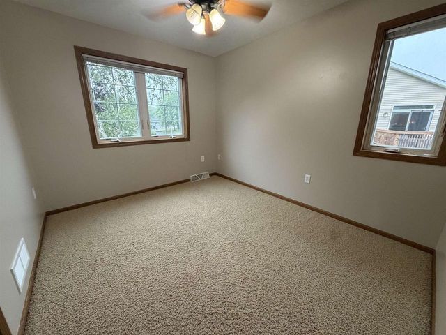 912 21st Street, Prairie Du Sac, WI 53578