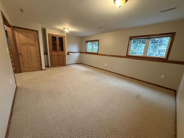 912 21st Street, Prairie Du Sac, WI 53578