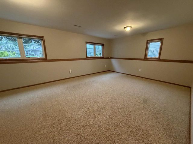 912 21st Street, Prairie Du Sac, WI 53578