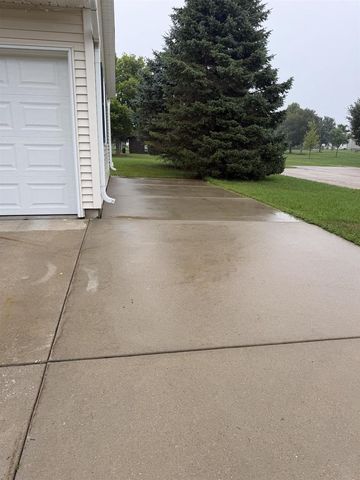 912 21st Street, Prairie Du Sac, WI 53578