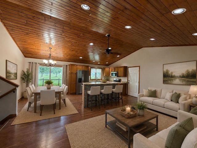 912 21st Street, Prairie Du Sac, WI 53578