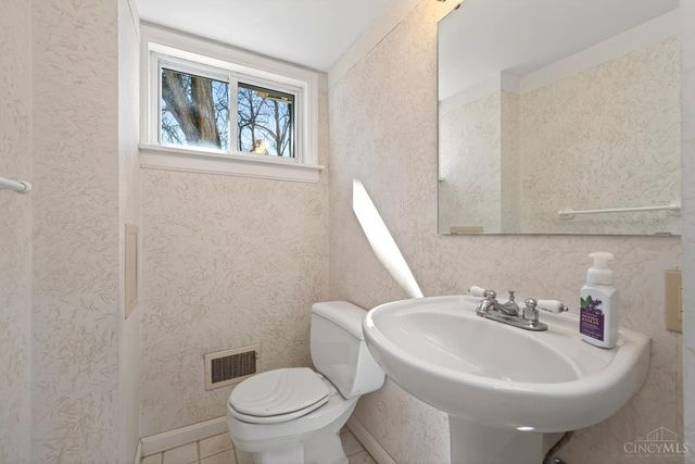 3929 Malaer Drive, Sharonville, OH 45241