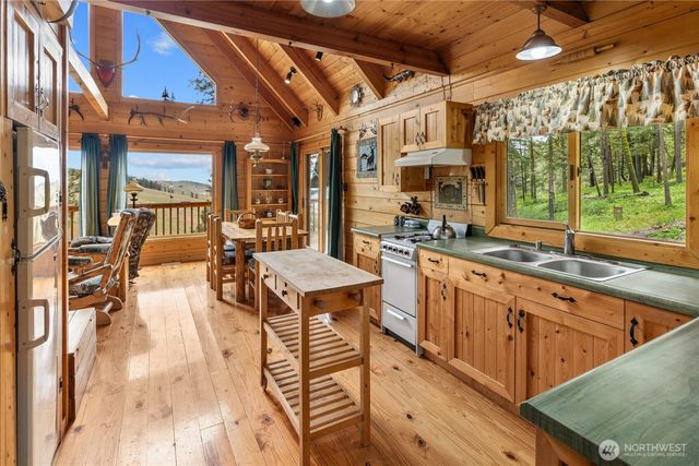 3671 W Sun East Road, Ellensburg, WA 98926