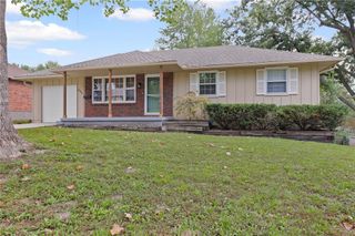 3909 S Milton Drive, Independence, MO 64055