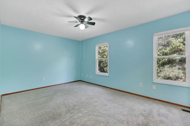758 Crofton Circle, Reynoldsburg, OH 43068