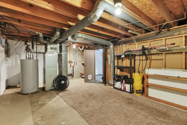758 Crofton Circle, Reynoldsburg, OH 43068