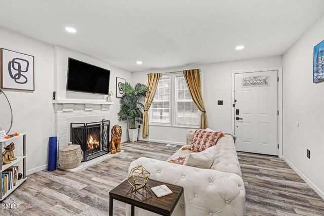 714 Old Oxford Road, Durham, NC 27704