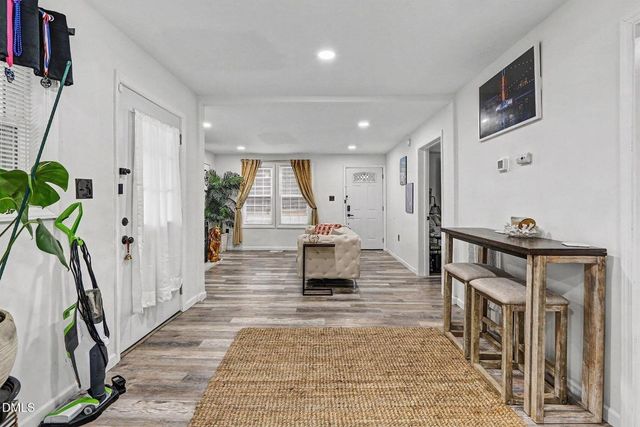 714 Old Oxford Road, Durham, NC 27704