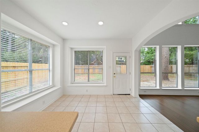 27 New Dawn Pl, The Woodlands, TX 77385