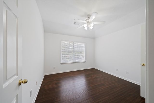 27 New Dawn Pl, The Woodlands, TX 77385