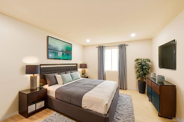 1100 Neill Avenue, Bronx, NY 10461