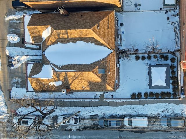 1100 Neill Avenue, Bronx, NY 10461