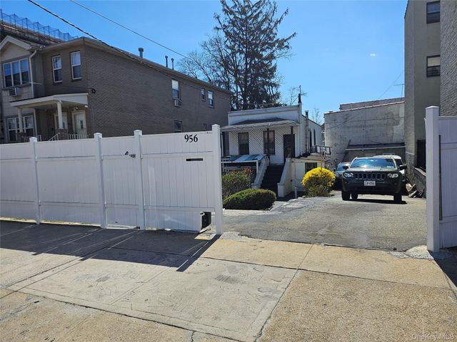 956 Hegeman Avenue, Brooklyn, NY 11208
