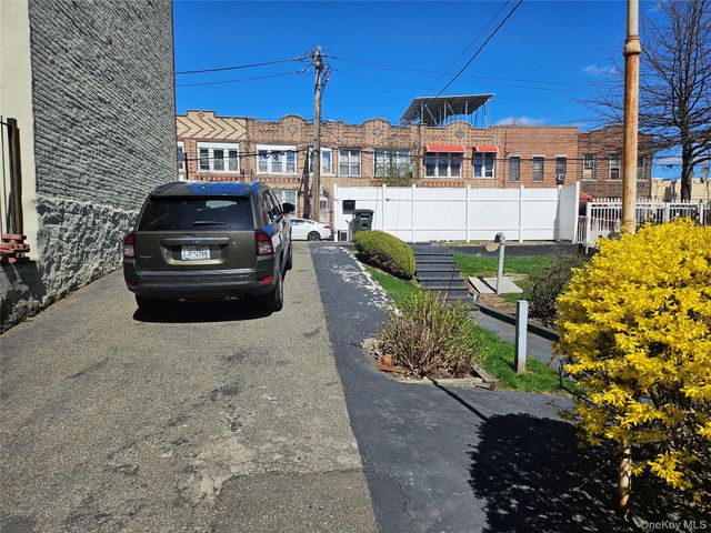 956 Hegeman Avenue, Brooklyn, NY 11208