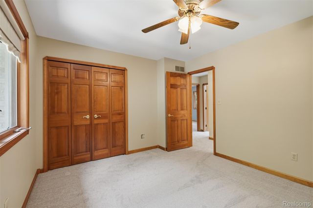 27967 Galien Drive, Lyon Charter Township, MI 48178