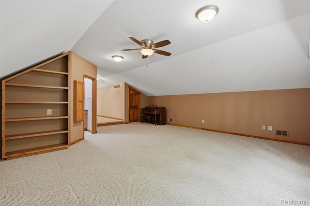 27967 Galien Drive, Lyon Charter Township, MI 48178