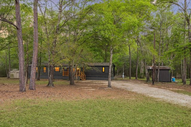 9554 Hindo Drive, Conroe, TX 77303