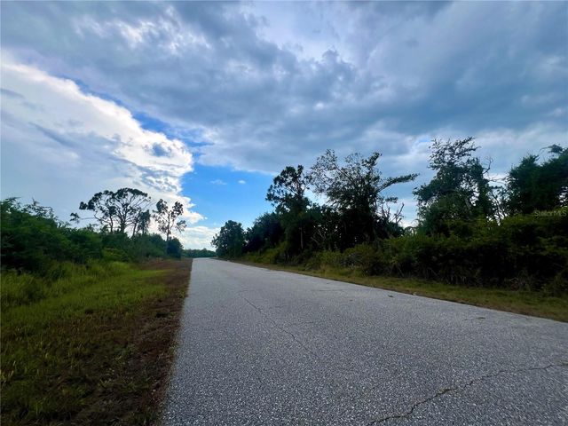 7370 SIOUX STREET, Port Charlotte, FL 33981