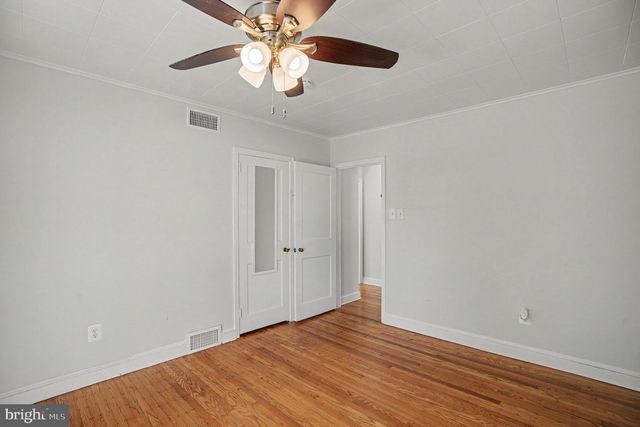 908 E HAVERFORD RD, Bryn Mawr, PA 19010