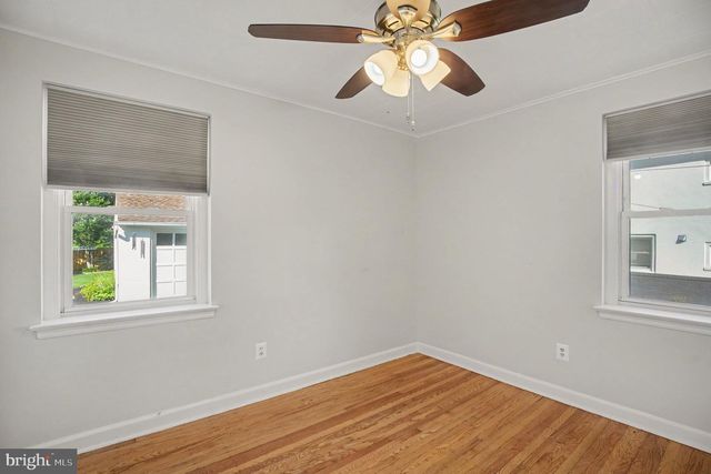 908 E HAVERFORD RD, Bryn Mawr, PA 19010