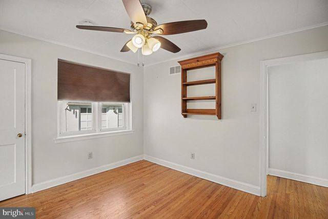 908 E HAVERFORD RD, Bryn Mawr, PA 19010