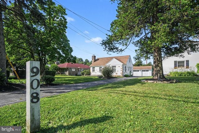 908 E HAVERFORD RD, Bryn Mawr, PA 19010