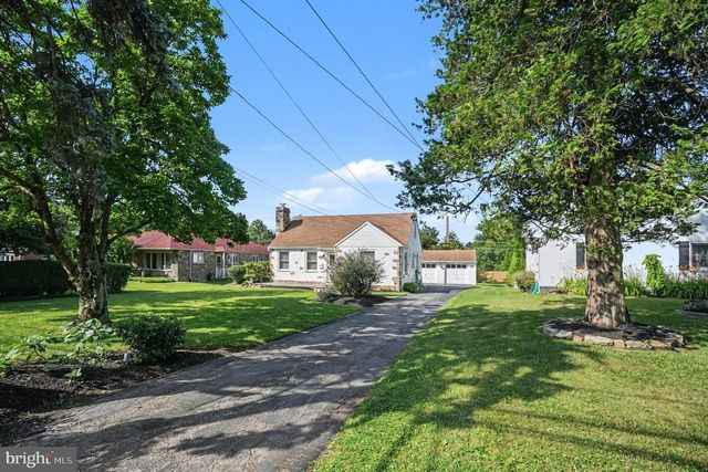 908 E HAVERFORD RD, Bryn Mawr, PA 19010