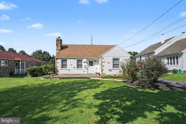 908 E HAVERFORD RD, Bryn Mawr, PA 19010