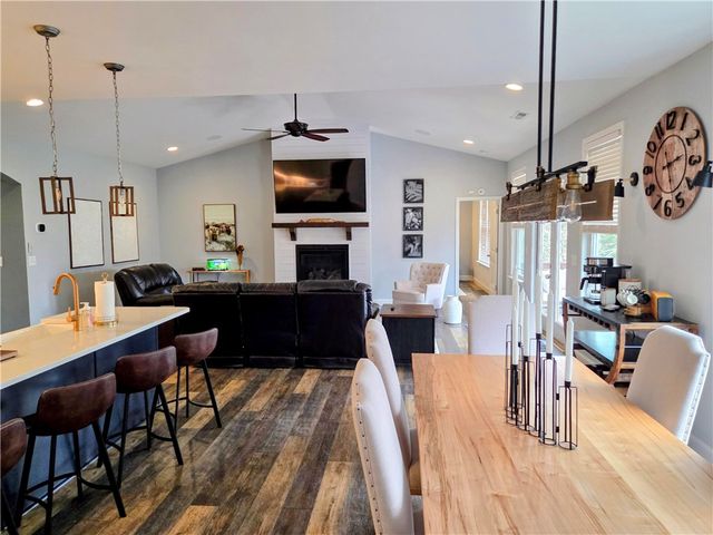 102 102 Pawleys Court, Anderson, SC 29625