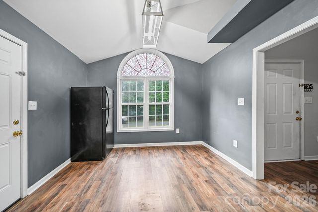 147 Island Terrace Road, Statesville, NC 28677
